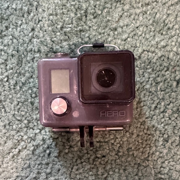 GoPro HERO Gray Adventure Camera - Picture 1 of 2